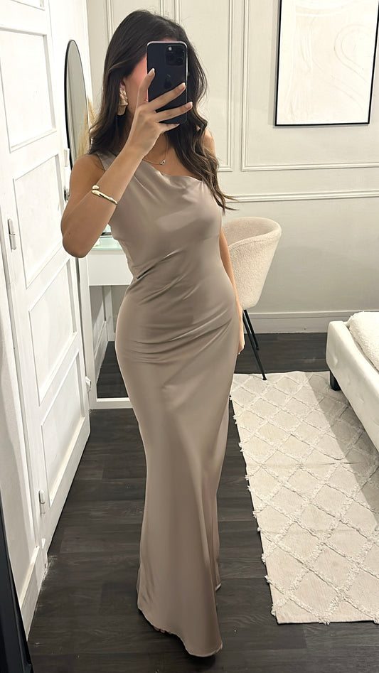 Robe en Satin Beige
