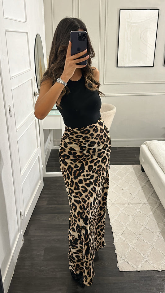 Jupe en Satin Léopard Longue