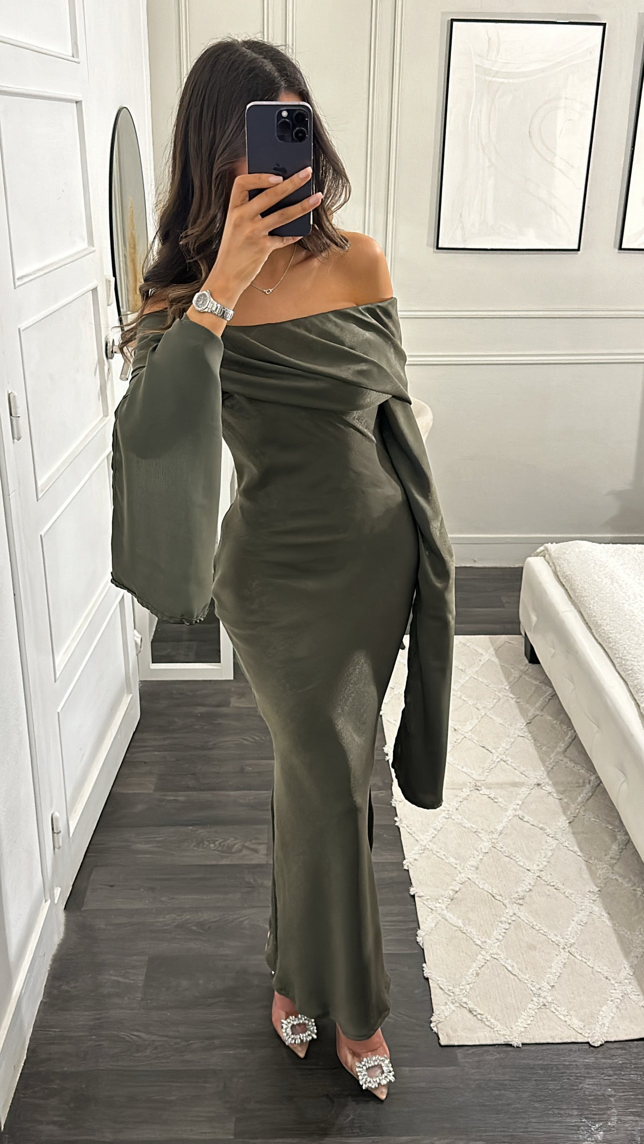 Robe en Satin Kaki